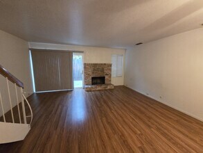 930 South Ave in Gustine, CA - Building Photo - Building Photo