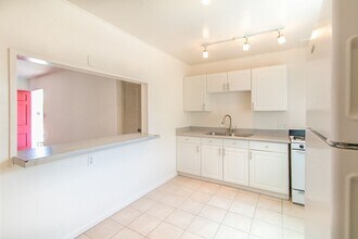 4430 Haines St in San Diego, CA - Building Photo - Building Photo