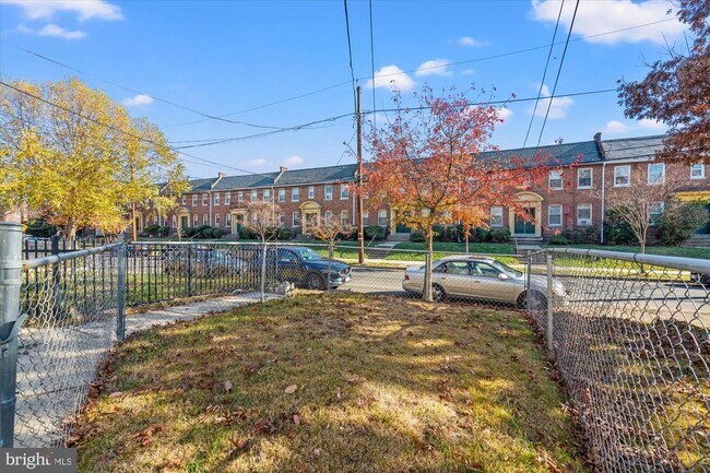 property at 134 35th St NE