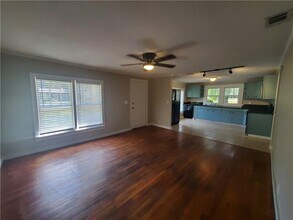 5430 Greenleaf Rd in Mobile, AL - Foto de edificio - Building Photo