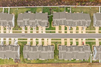 Mosaic at West Creek in Richmond, VA - Foto de edificio - Building Photo