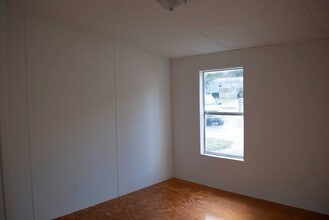 4415 Lost Pine Dr in Tallahassee, FL - Building Photo - Building Photo