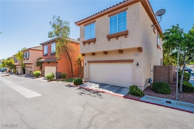 8941 Bentonville Ct in Las Vegas, NV - Building Photo - Building Photo