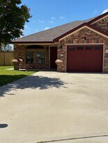 3301 Lineage Loop in Killeen, TX - Building Photo