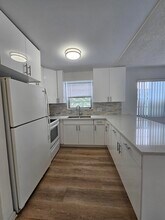 105 Windsor E in West Palm Beach, FL - Building Photo - Building Photo