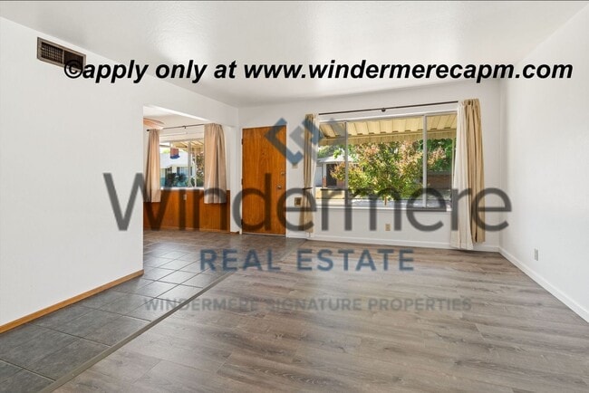 7061 Reta Ave in Sacramento, CA - Building Photo - Building Photo