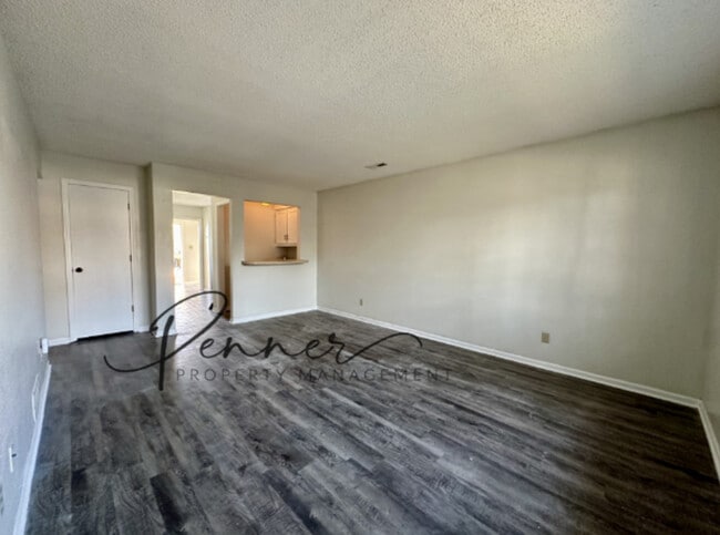 105 SW 20th St in Oak Grove, MO - Building Photo - Building Photo