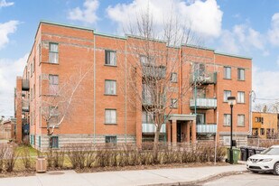 12200 Rodolphe-Forget Boul in Montréal, QC - Building Photo