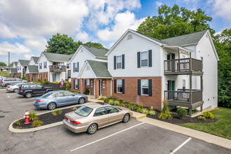 Water's Edge in Delaware, OH - Building Photo - Building Photo