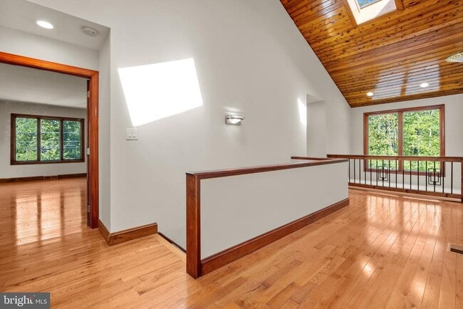 property at 1952 Orlando Rd