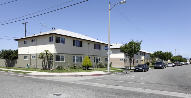 702-758 N Mavis St in Anaheim, CA - Building Photo - Building Photo