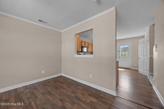 911 Springwood Dr in Jacksonville, NC - Building Photo - Building Photo
