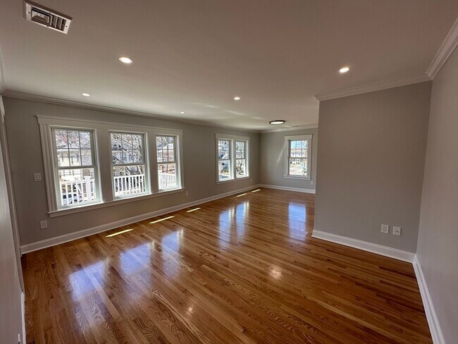 35 Trapelo Rd in Belmont, MA - Building Photo - Building Photo