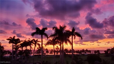 4021 Gulf Shore Blvd N in Naples, FL - Building Photo - Building Photo