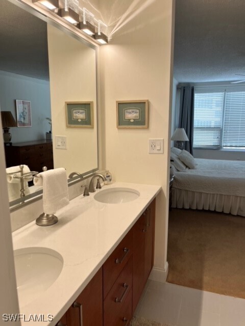 property at 4251 Gulf Shore Blvd N