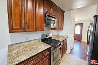 4220 Fair Ave in Los Angeles, CA - Building Photo - Building Photo