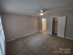 615 Rama Rd in Charlotte, NC - Building Photo - Building Photo