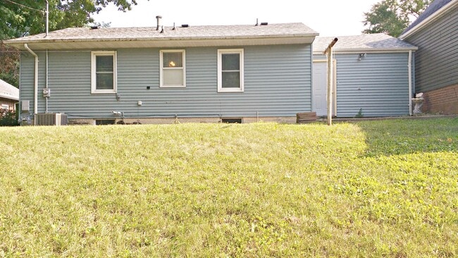 1624 elmhurst ave in Fort Dodge, IA - Building Photo - Building Photo