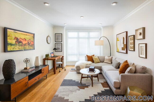 120 Gerry Rd
