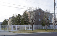 Gerald L Wright Villa in Salt Lake City, UT - Foto de edificio - Building Photo