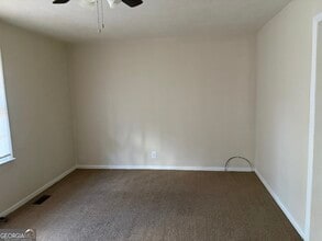 1379 Wills Pl in Macon, GA - Building Photo - Building Photo