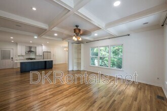 1018 Berne St SE in Atlanta, GA - Building Photo - Building Photo