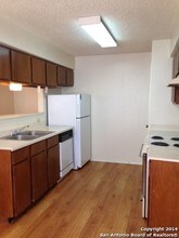 14439 Woods Hole Dr in San Antonio, TX - Building Photo - Building Photo