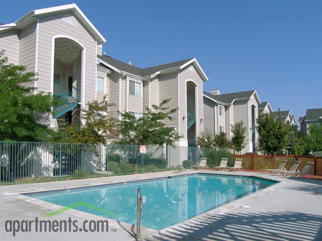 Country Springs Apartments Photo