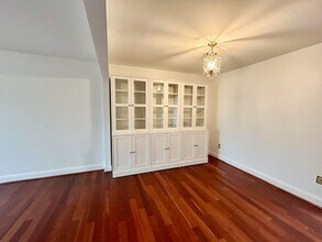 9 Long Green Ct in Silver Spring, MD - Building Photo - Building Photo