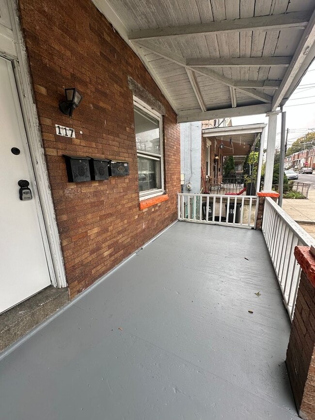 117 N Front St in Darby, PA - Building Photo - Building Photo