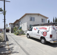 7217 Lemp Ave in North Hollywood, CA - Foto de edificio - Building Photo