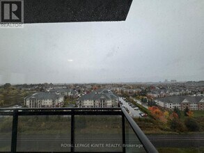 55 Clarington Blvd in Bowmanville, ON - Building Photo - Building Photo