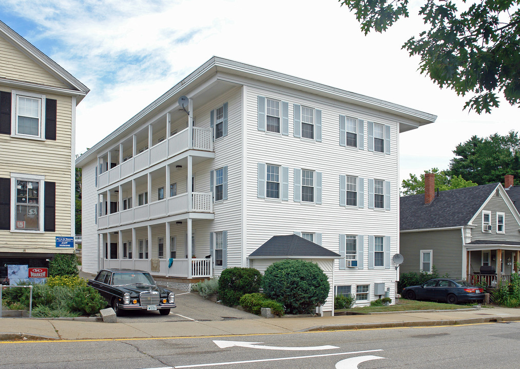 39 1st St in Dover, NH - Building Photo