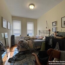 110 Peterborough St, Unit 124 #16 in Boston, MA - Foto de edificio - Building Photo