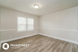 8413 E 37th Pl in Indianapolis, IN - Building Photo - Building Photo