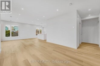 2 Caroline Ave in Ottawa, ON - Building Photo - Building Photo