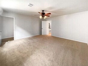 16126 Spinnaker Dr in Crosby, TX - Building Photo - Building Photo