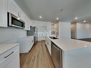 9740 W Parkway Dr in Tolleson, AZ - Building Photo - Building Photo