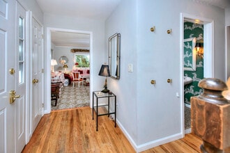 25 Pequot Ave in Fairfield, CT - Building Photo - Building Photo