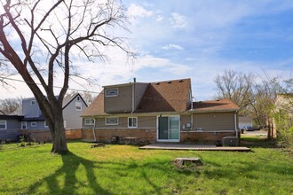 434 Winnebago St in Park Forest, IL - Foto de edificio - Building Photo