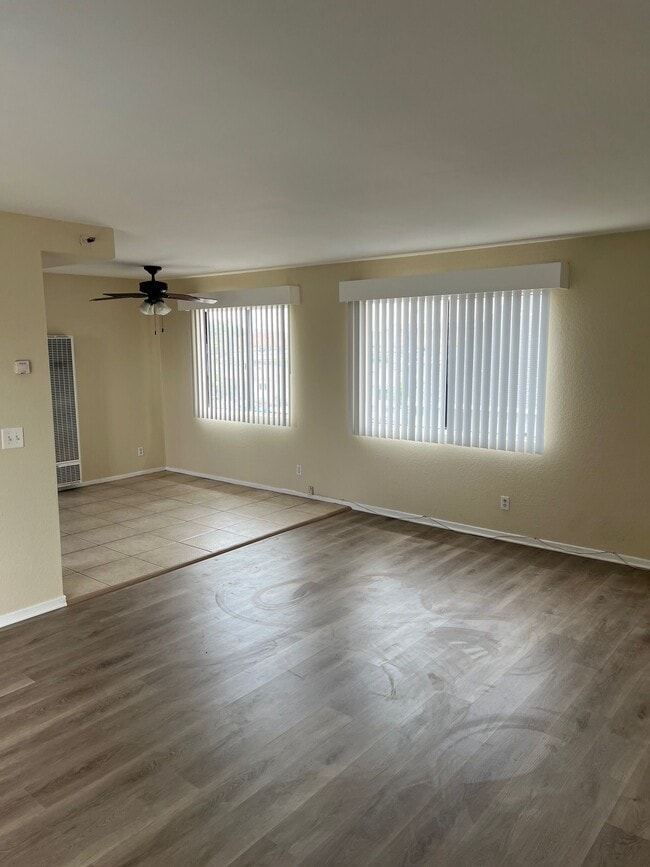 3301 W 139th St in Hawthorne, CA - Building Photo - Building Photo