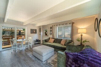 19220 Pleasantview Dr in Groveland, CA - Building Photo - Building Photo