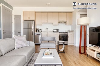 3638 Motor Ave-Unit -FL6-ID809 in Los Angeles, CA - Foto de edificio - Building Photo