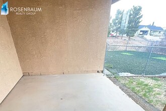 17022 E Roadrunner Rd in Mayer, AZ - Foto de edificio - Building Photo