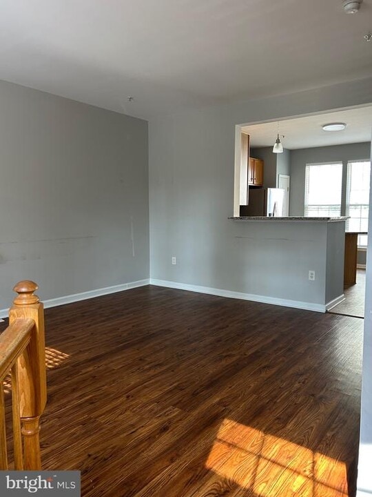 9602 Woodview Dr in Bowie, MD - Building Photo