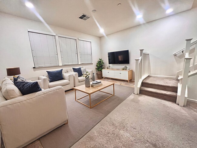 226 Rosarno Ct in San Jose, CA - Foto de edificio - Building Photo