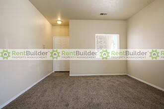 5400 Lito Rd NW in Albuquerque, NM - Building Photo - Building Photo