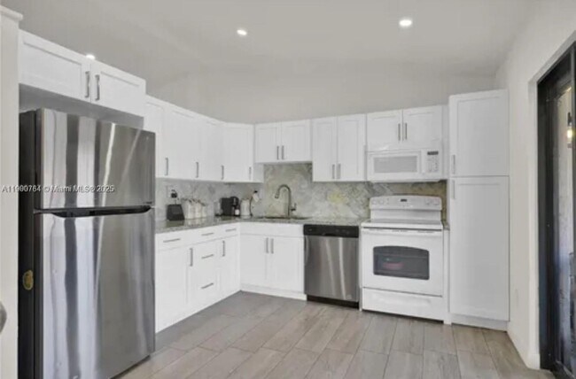 property at 4800 SW 136th Pl
