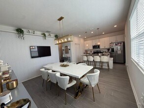 8097 Sayings Dr in Winter Garden, FL - Building Photo - Building Photo