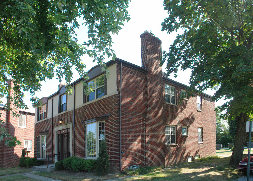 1680 Northwest Blvd in Columbus, OH - Building Photo